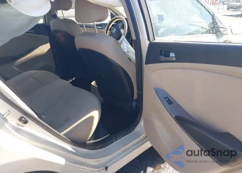 2016 Hyundai Accent Se z USA, uszkodzony, nr VIN KMHCT4AE4GU982880